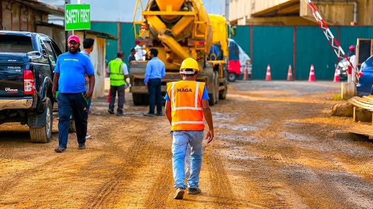 Cabinet Awards Rs.2.89 Billion Baseline Road Extension Contract to Maga Engineering