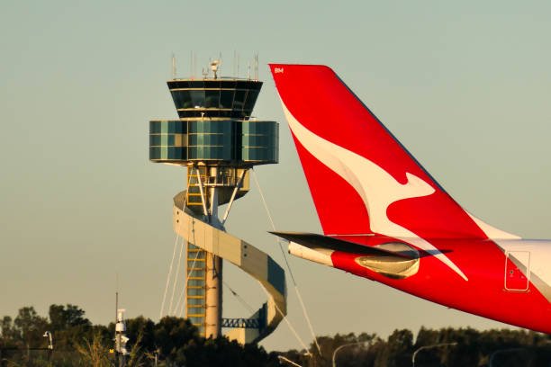 Sydney Airport flights disrupted due to air traffic controller shortage
