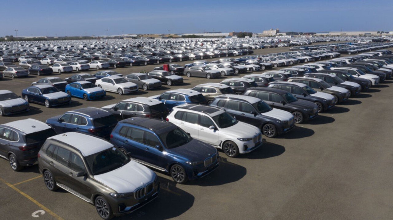 Petrol-Only Vehicles Fall Below 50% of Global Auto Market for First Time