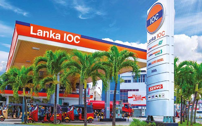 “You can increase your fuel prices, but we won’t”: Govt tells private suppliers